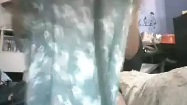 Desi village bhabhi hard fucking in forest with ileagal lover and clear Bengali audio