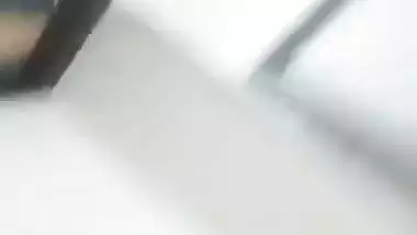 Xxx fucking Indian lovers viral sex in friend apartment