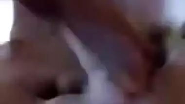 Tamil sex movie of a skinny gal having sex for the 1st time