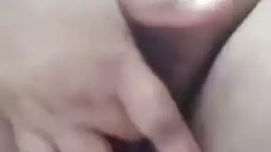 XXX Bangla Desi woman shows off her plump body in this self-made clip