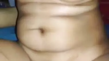 Raat Ko Indian Girl Ko Chod Ke Uske Muh Pe Maari Lund Ke Paani Ki Pichkari