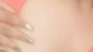 Desi cute college girl boobs show selfie video