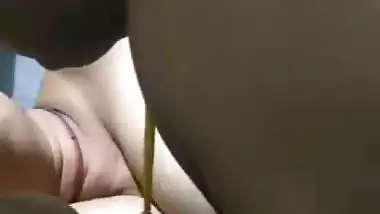 Mature affair bhabhi boob press in blanket viral MMS