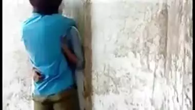 Indian cutie caught kissed by lover outdoor in hot Desi mms video