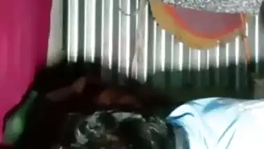 HD Tamil sex MMS of a wild lover eating his horny GF