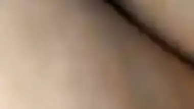 Desi woman has a lot of XXX subscribers because she is banged on camera