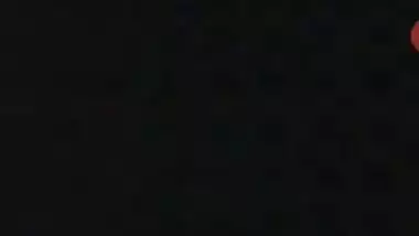 Video of XXX teen Desi who shows off boobs and pussy via video link