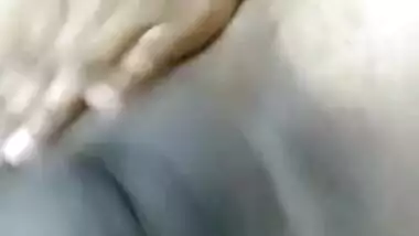Indian cutie shows need in chudai by gently touching own XXX sissy