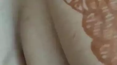 Penis Penetration of Shy Girl in Oyo – “Are Abhi gaya hi ni hai”