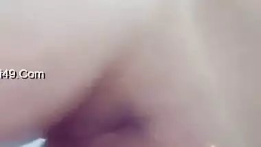Today Exclusive- Sexy Girl Record Her Nude Video For Lover Part 2