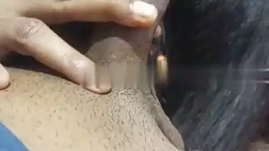 Mature aunt records her blowjob MMS sucking a young dick