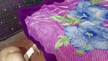 Maid Ki Jawan Ladki Cowgirl Pose Me Apni Choot Me Land Dalkar Chudi