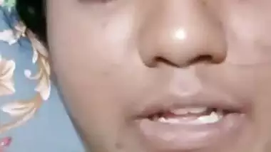 Village GF topless selfie for boyfriend exposed
