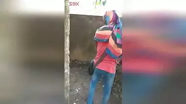 Desi aunty blowjob to her nephew! Caught on cam and on the net