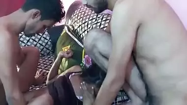 Christmas Desi College Teen Amateur 3some Hot Fucking With Horny Indian Boyfriend's