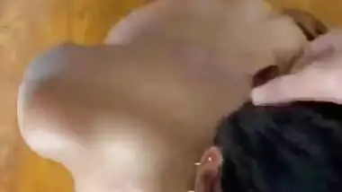 Horny Desi Girl Latest Exclusive Viral Video Ft Full NUDE Giving BJ pissing slapped